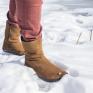 SoleRunner-Larissa cognac-im-schnee