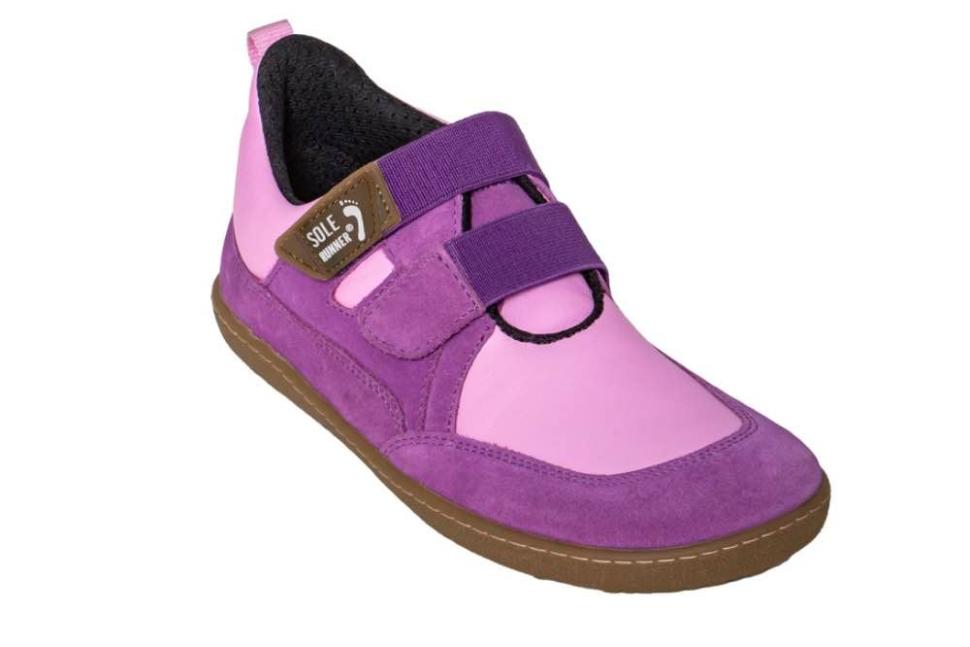 puck_pink_minimalschuh_schräg_rechts