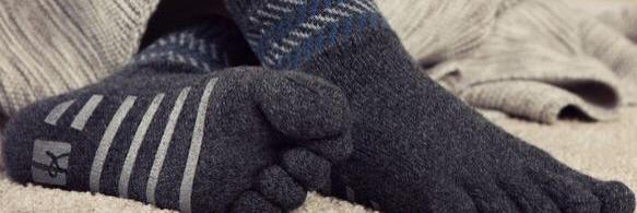 Knitido Merino & Kaschmir Zehensocken mit ABS